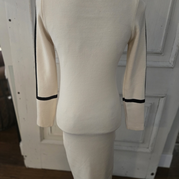 Elegant Cream and Black Dress - Picture 7 of 7